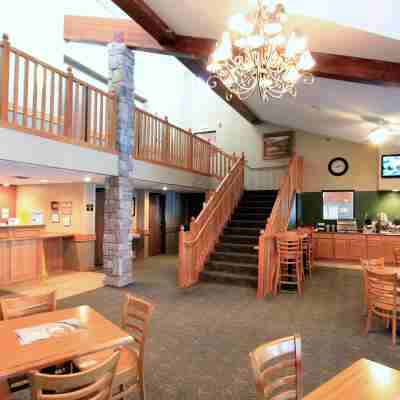 AmericInn by Wyndham Cedar Rapids/CID Airport Dining/Meeting Rooms