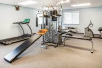 Quality Inn & Suites New Castle - salle de sport