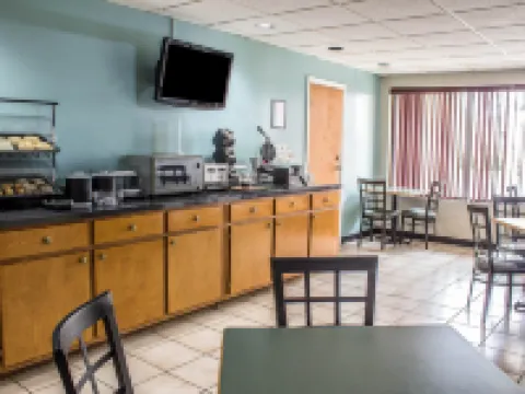 Quality Inn Henderson I-85 Hotels in Vance County