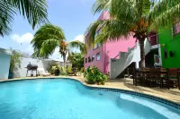 Quints Travelers Inn Hotels in Willemstad