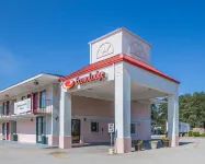 Quality Inn Hotels in Thomson