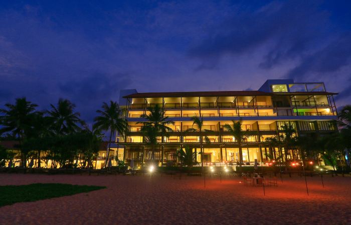 Pandanus Beach Resort & Spa