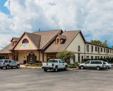 Econo Lodge & Suites Hotels in Cascade