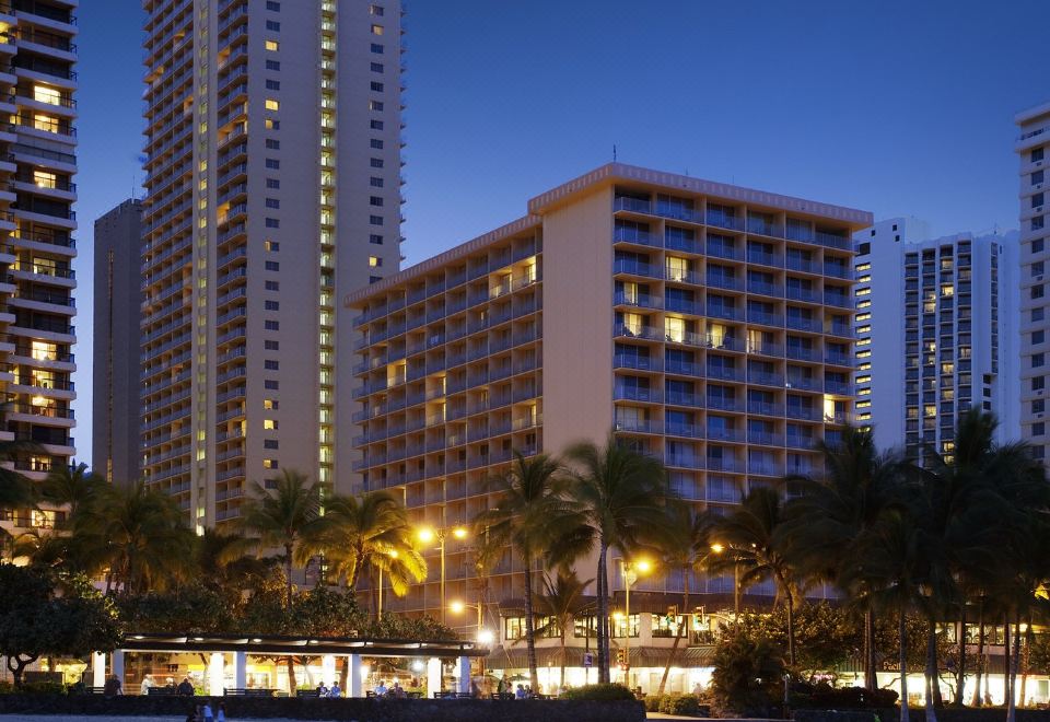 알로힐라니 리조트 와이키키 비치