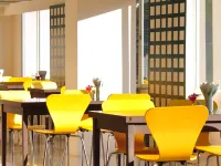 MayFlower Grande Hotel Nimmanhemin Hotels near Infinity Club