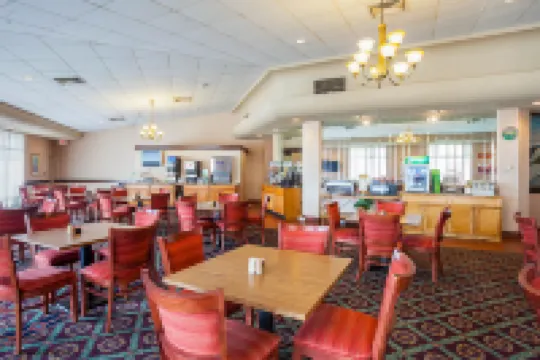 Motel 6 Lincoln, NE - Airport