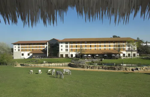 Chessington Safari Hotel Hotels in Claygate