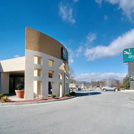 Quality Inn Roanoke Airport