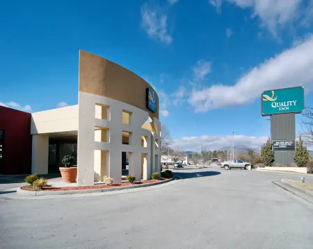 Quality Inn Roanoke Airport