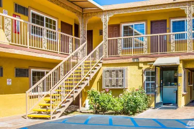 Studio 6 Rosemead, CA – Pasadena Hotels near San Gabriel Square