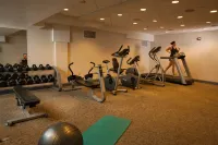 Ambassador Hotel Milwaukee, Trademark Collection by Wyndham - Gym