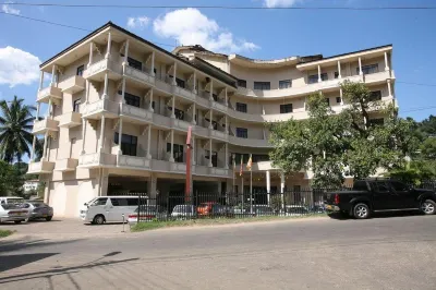 Devon Hotel