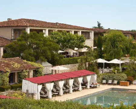 Domaine du Mas de Pierre Hotels in Saint-Paul-De-Vence