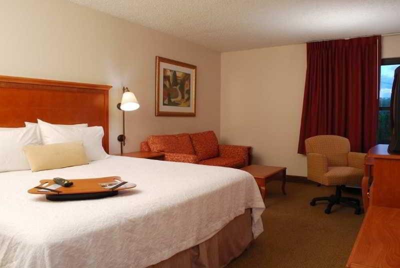 Hampton Inn Laredo