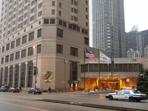 Fairmont Chicago - Millennium Park