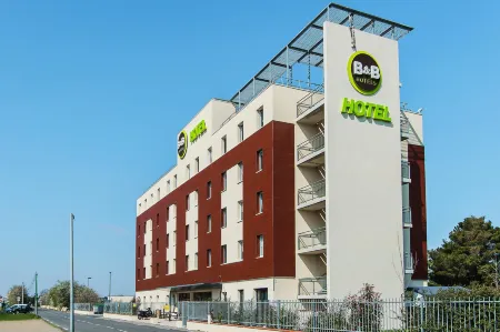 B&B Hotel Toulouse Purpan Zénith Отели рядом с достопримечательностью «Университет Тулуза - Жан Жорес»