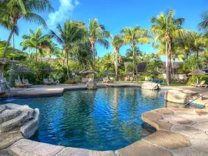 Galley Bay Resort & Spa