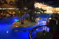 Best Western Plus Paramount Hotel