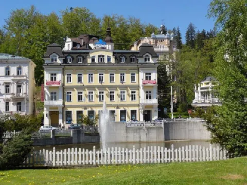 Apartments Central Park Marienbad Hotels in 