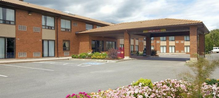 Comfort Inn Hwy 401 Hotels in Kingston