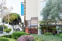 Comfort Inn by the Bay Hotels near Lombard Street