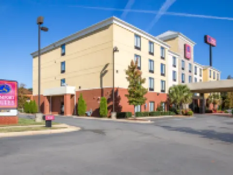 Comfort Suites McDonough Atlanta South Hotels in McDonough
