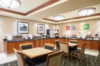 Comfort Inn & Suites Newark - Wilmington Hotels in Newark