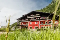 Hotel Alpenroyal - The Leading Hotels of the World - Swimmingpools