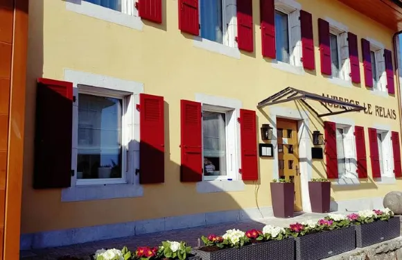 沙瓦納雷萊斯酒店