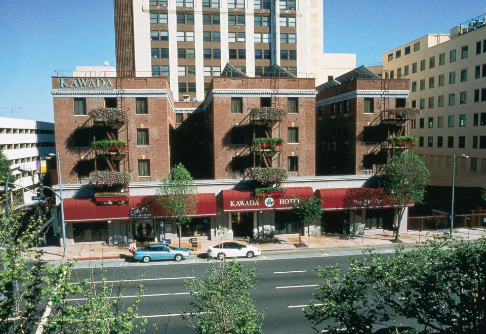 LA 인터컨티넨탈 호텔 뷰