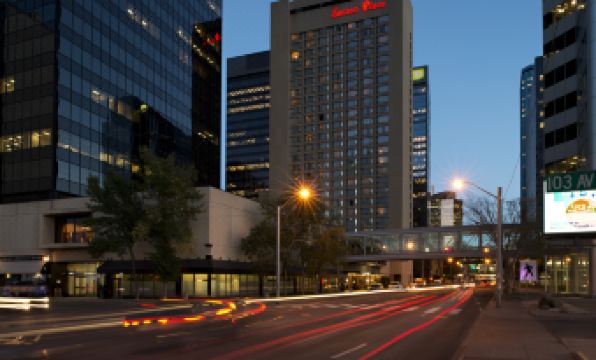 Sandman Signature Edmonton Downtown Hotel