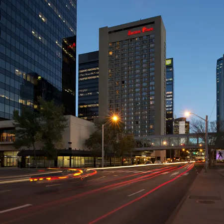 Sandman Signature Edmonton Downtown Hotel