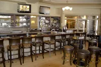 The Plaza Hotel Downtown, Trademark Collection by Wyndham Hotels in Kamloops