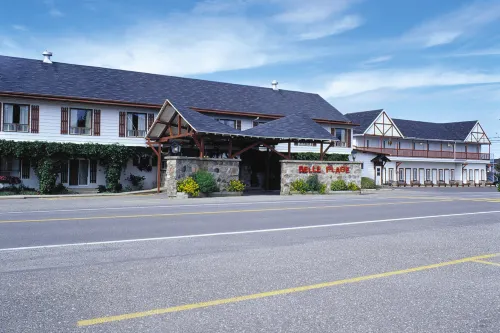 Hotel Motel Belle Plage Hotels in Matane