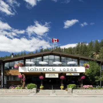Lobstick Lodge