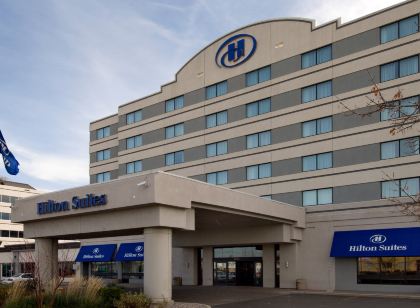 Hilton Winnipeg Airport Suites