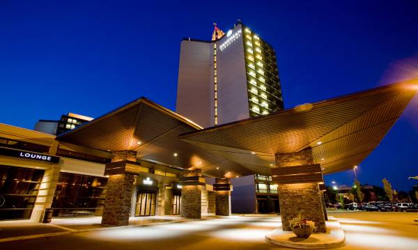 Sandman Signature Vancouver Airport Hotel & Resort