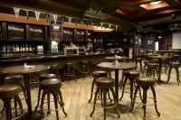 Sandman Hotel Saskatoon - bar
