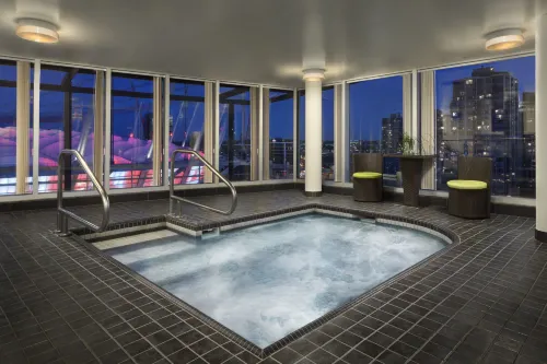 Hampton Inn & Suites, by Hilton - Vancouver Downtown