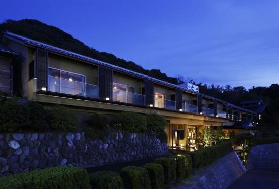 間人温泉 炭平 京丹後 宿泊予約 安い料金プラン 口コミ 部屋写真 Trip Com