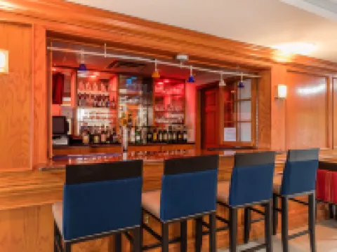 Comfort Inn & Suites Airport Hotels in Little Rock