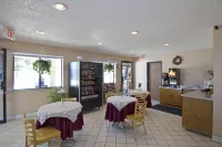 Rodeway Inn Near Ft Huachuca - breakfast