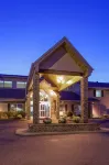 AmericInn by Wyndham Rhinelander Hotels near Rhinelander–Oneida County Airport