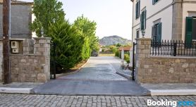 Artemis Traditional Hotel