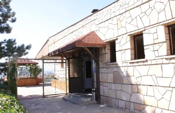 松尼察酒店