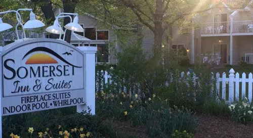 Somerset Inn & Suites