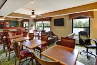 Comfort Inn Wings Stadium - sarapan