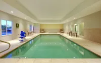 La Quinta Inn & Suites by Wyndham Andrews Hotels in Andrews