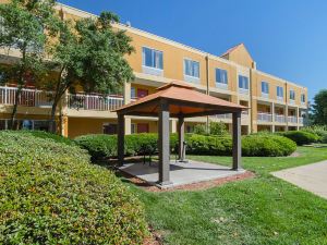 SureStay Plus Hotel by Best Western Durham Medical Center