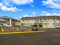 Quality Inn & Suites Albany Corvallis Hotels in Albany